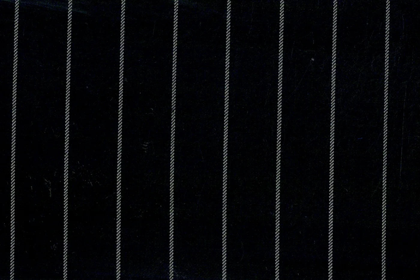 Caesar Romeo 22230-110 BLACK CHALK STR fabric swatch