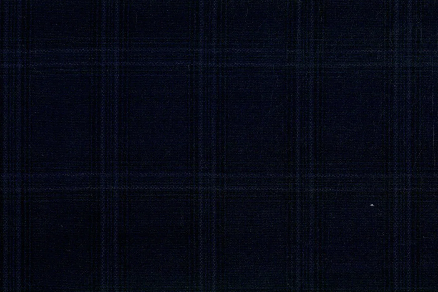 Caesar Romeo 27653-110 NAVY WPANE fabric swatch