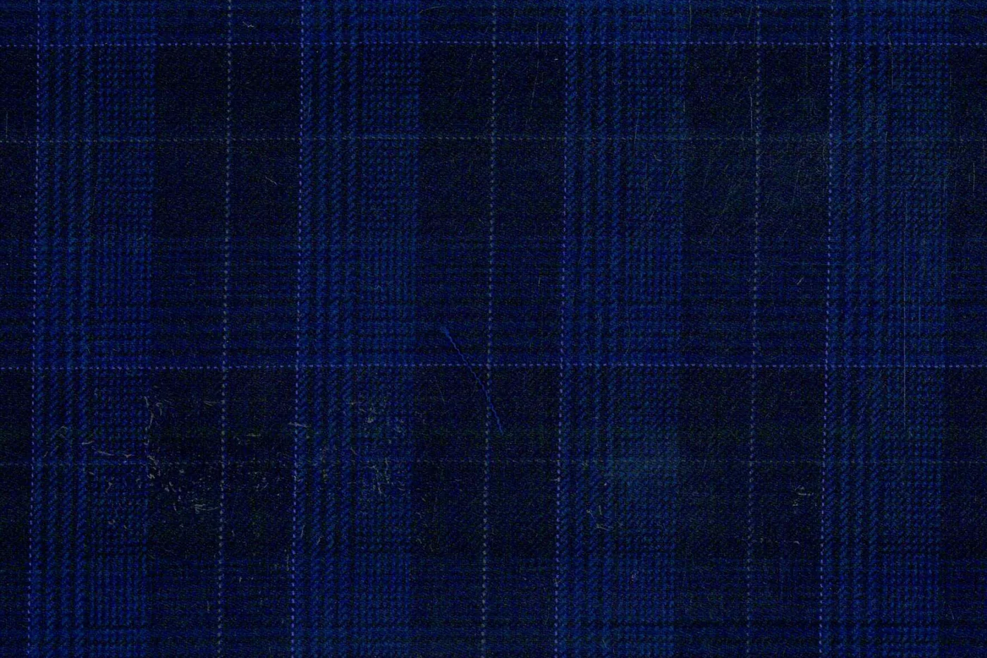 Dormeuil Amadeus 25803-625 NAVY W/BLUE CHK fabric swatch