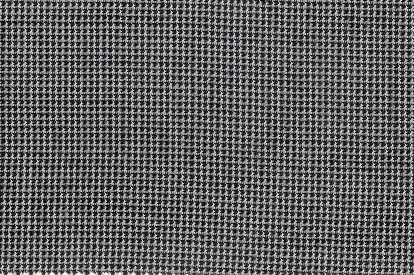 Ferre 26003-340 SILVER DOT fabric swatch