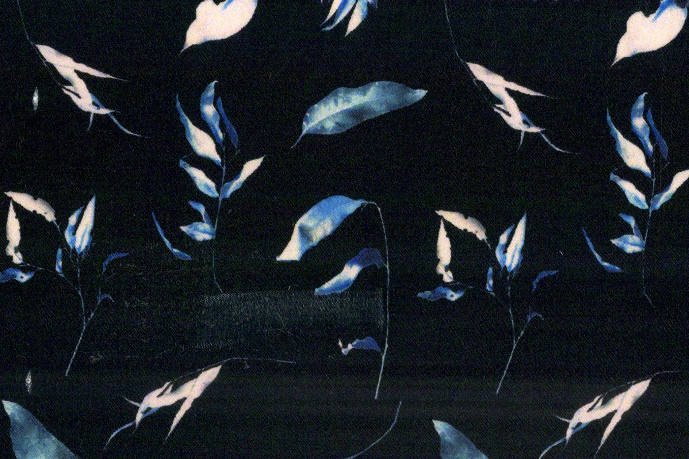Flash Lining 27996-65 FALLING LEAVES fabric swatch