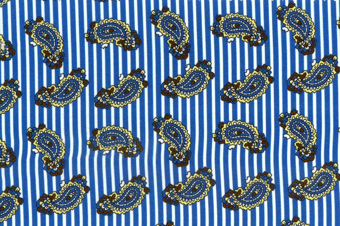 Flash Lining 28061-65 SMALL PAISLEY fabric swatch