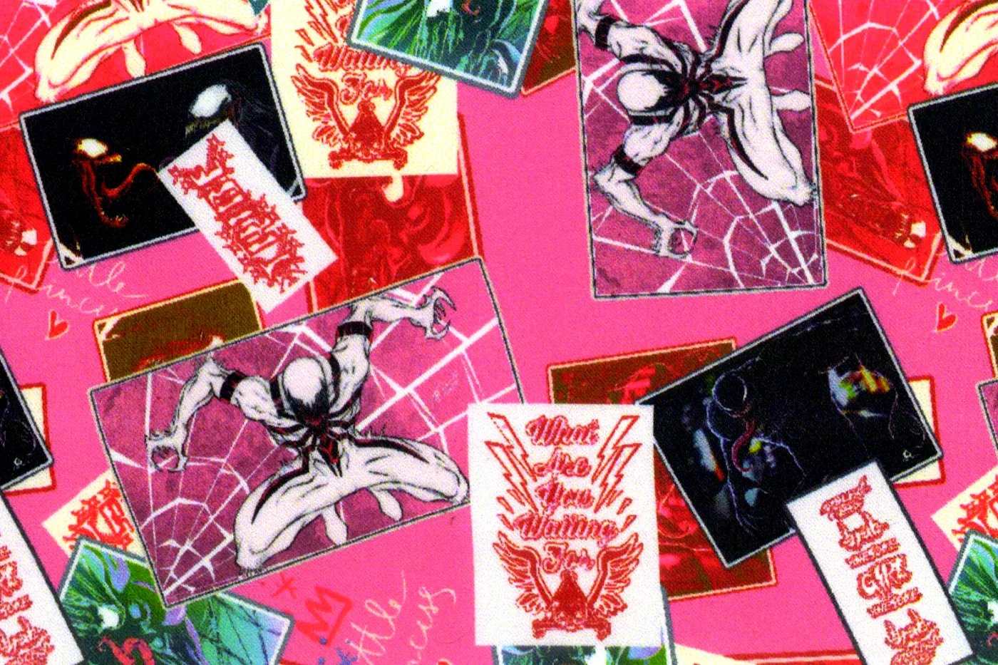 Flash Lining 28495-65 CARNAGE fabric swatch
