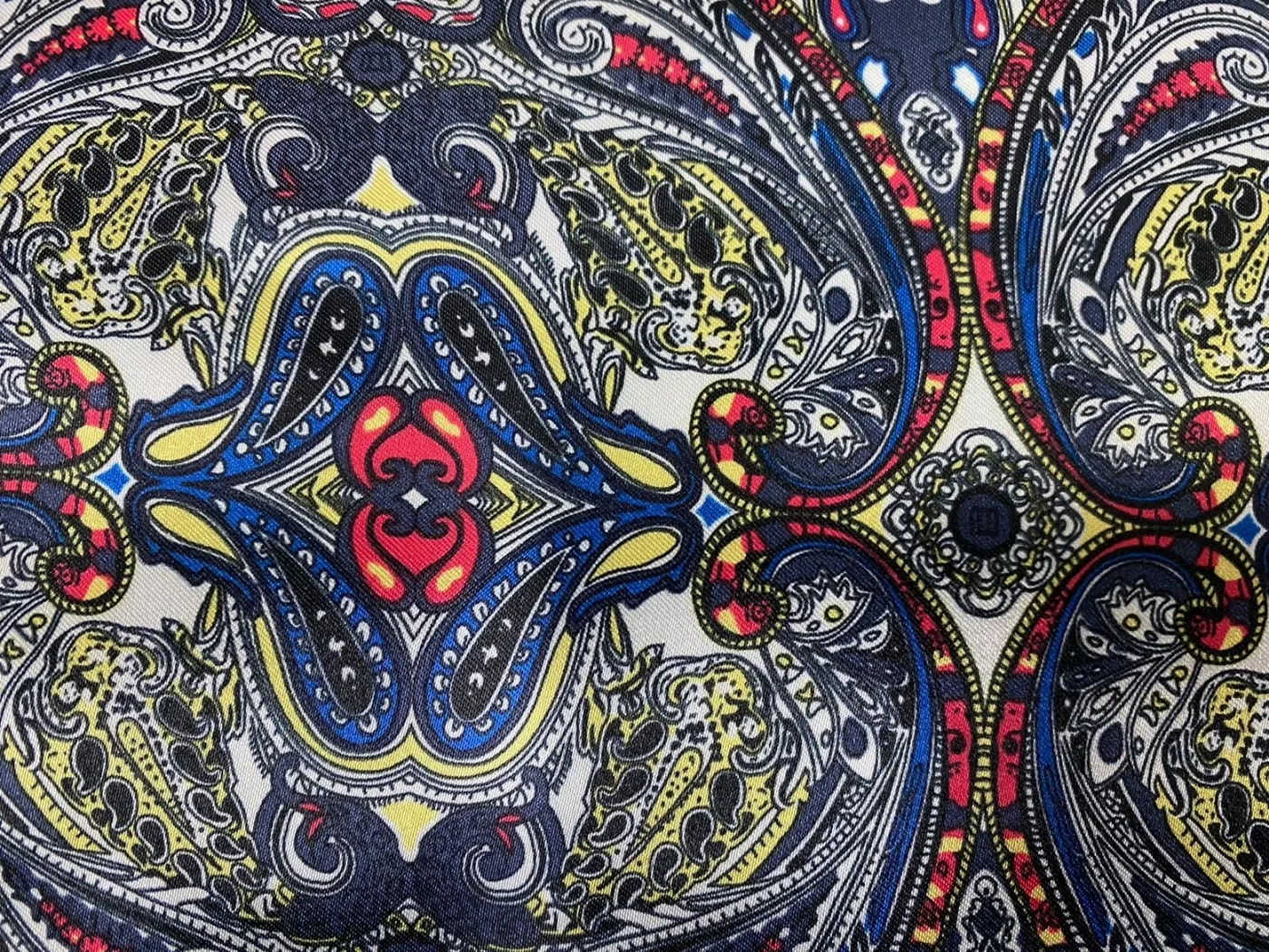 Flash Lining 28799-65 INK BLUE PAISLEY fabric swatch