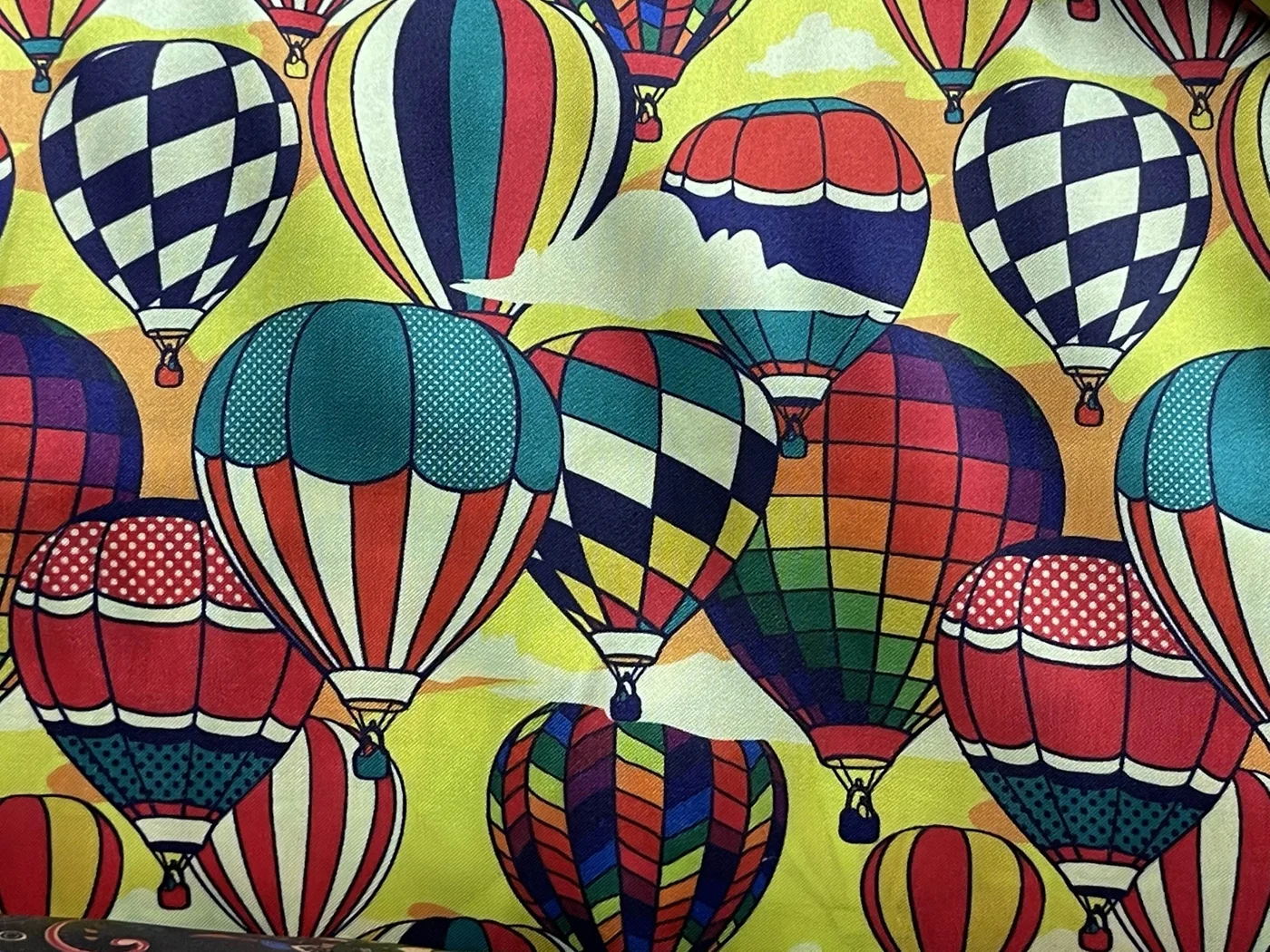 Flash Lining 28968-65 AIR BALLOONS fabric swatch