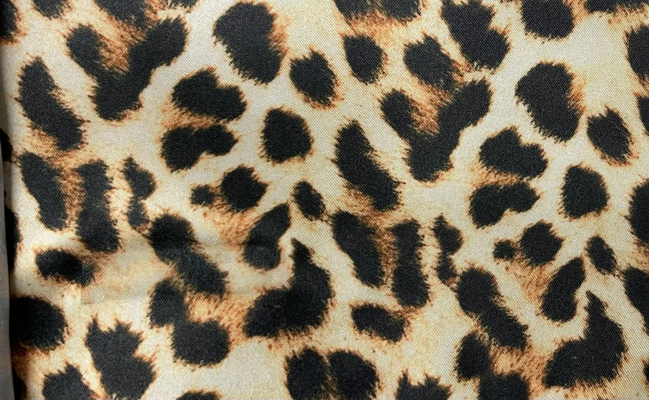 Flash Lining 29110-65 BEIGE LEOPARD fabric swatch