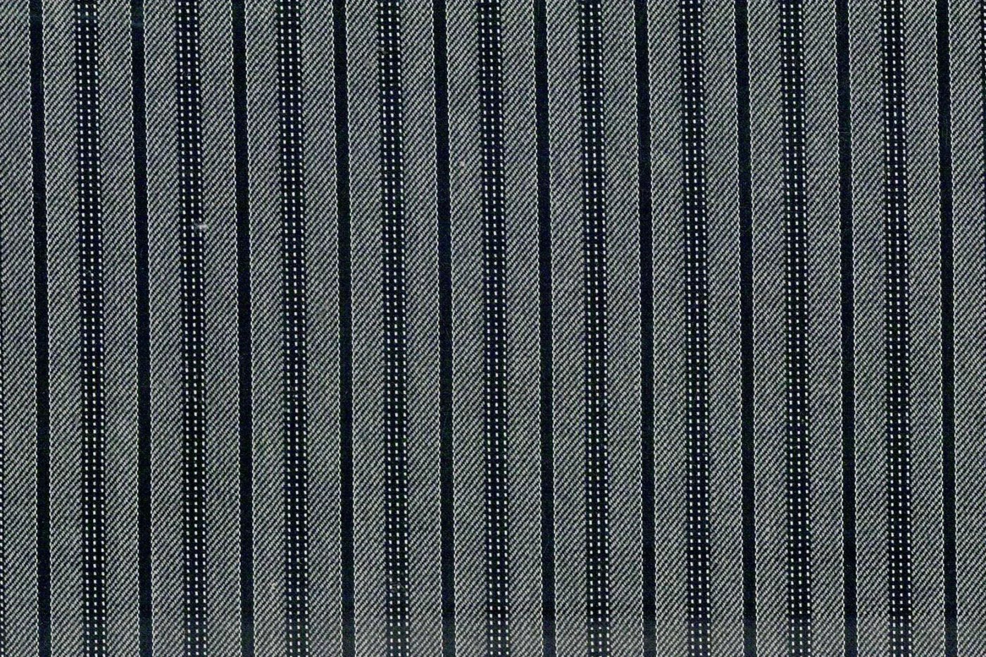 Gianfranco Bertolucci Ceremonial 23076-190 GREY W/BLACK STR fabric swatch