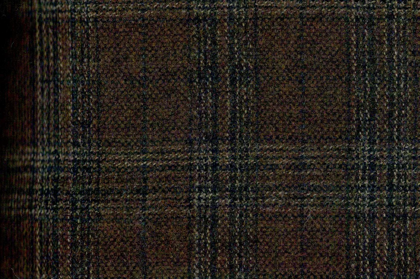 Giorgio Valentino 27361-200 COFFEE BROWN CHECK fabric swatch