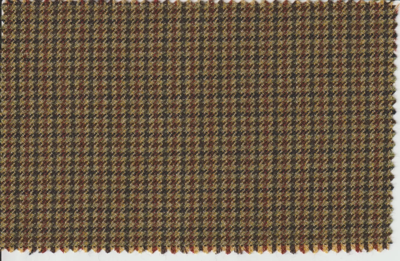 Last Pieces 22970-220 LT OLIVE HOUNDSTOOTH fabric swatch
