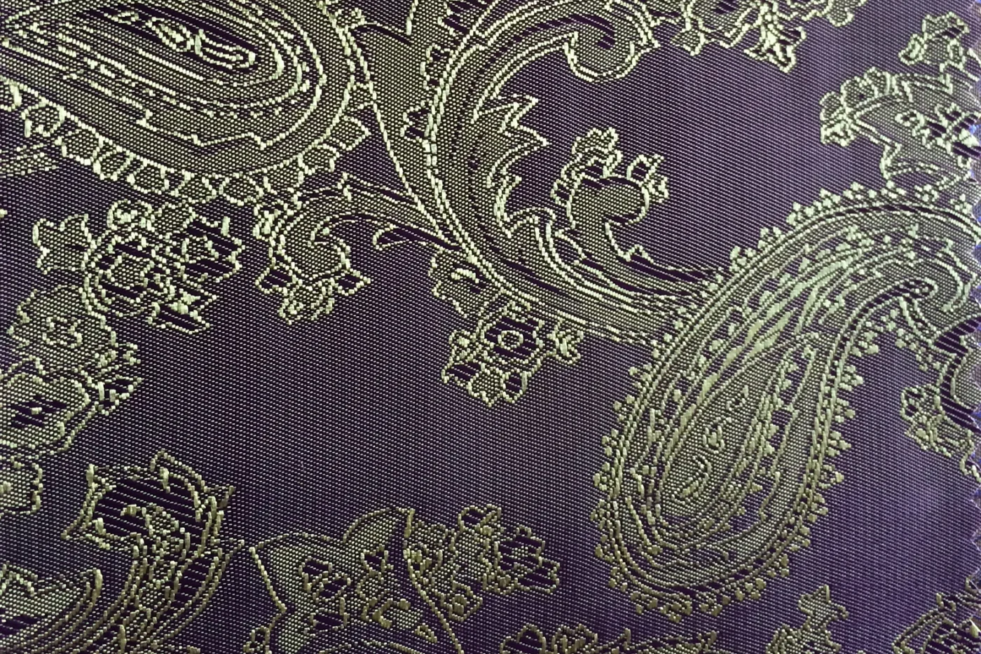 Linings 27759-52 BROWN W/BLUE PAISLEY fabric swatch