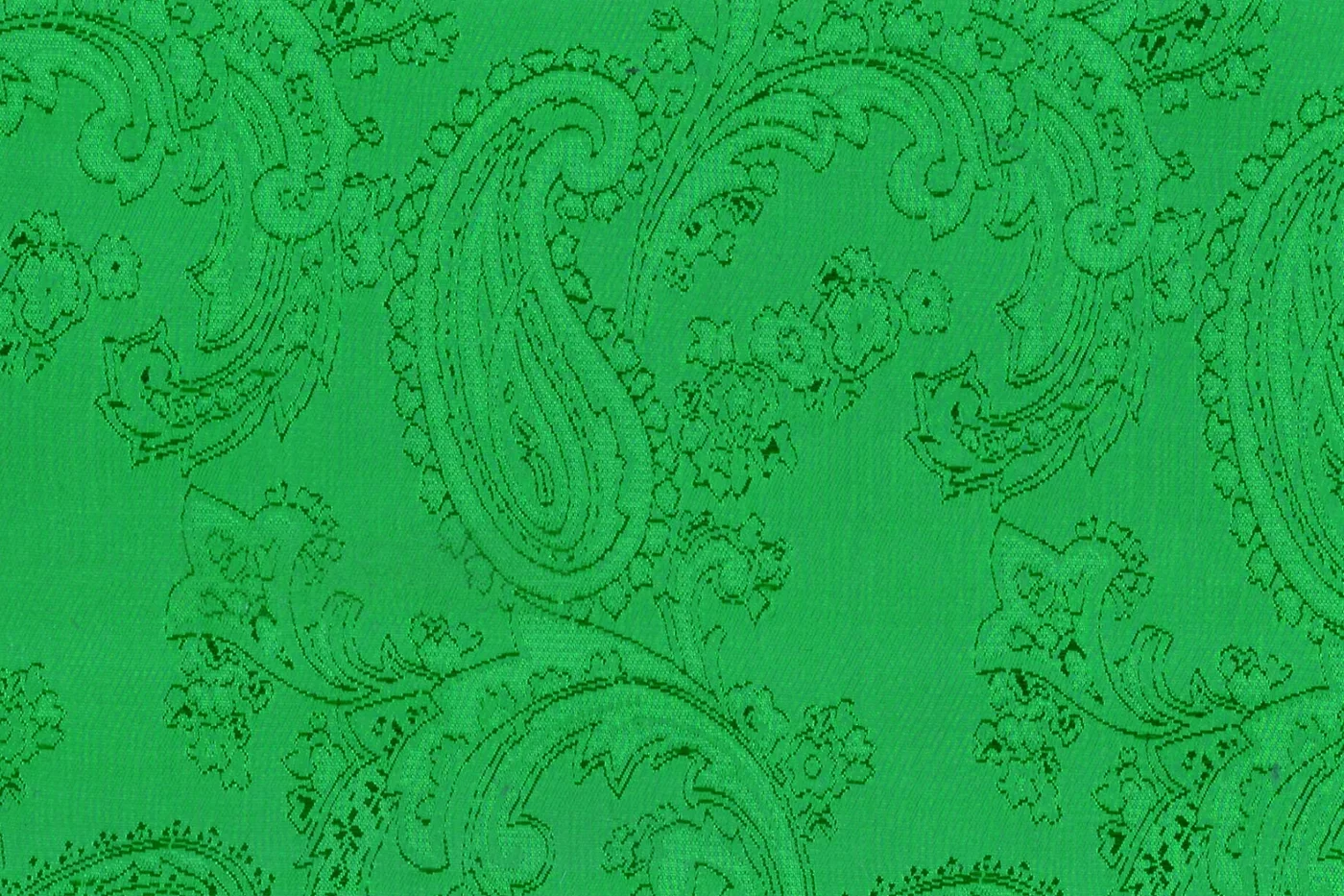 Linings 28523-52 MED GREEN PAISLEY fabric swatch