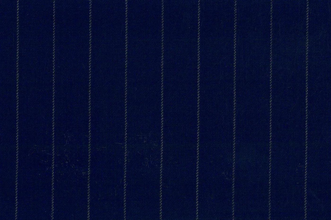 Lucciano Rossi 27927-210 LT.NAVY CHALK STR fabric swatch