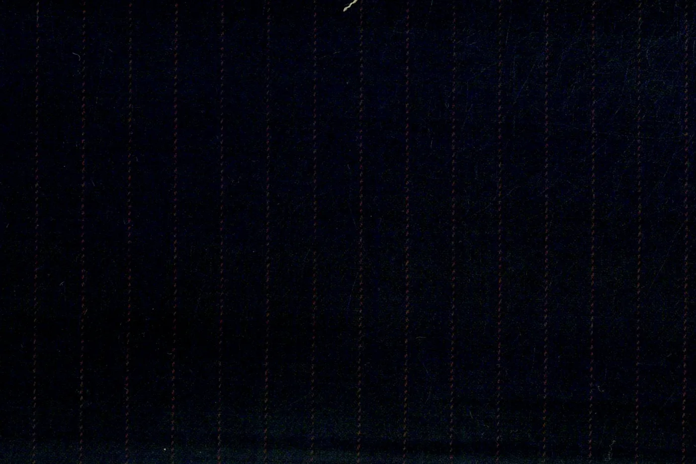 Marco Polo 21330-165 DK.NAVY W/MAROON STR fabric swatch
