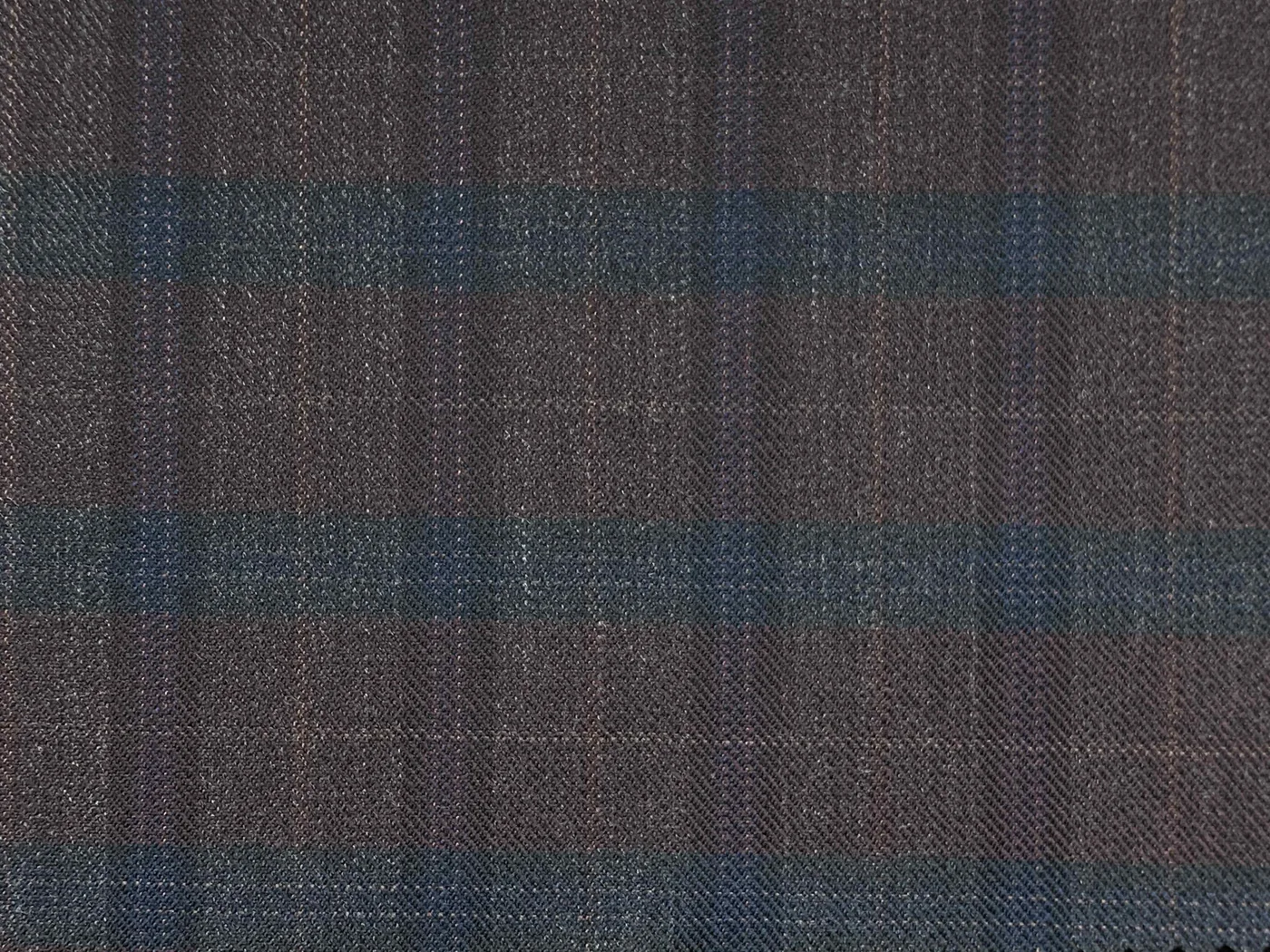 Mayfair 28789-130 BROWN W/ GREEN WP fabric swatch