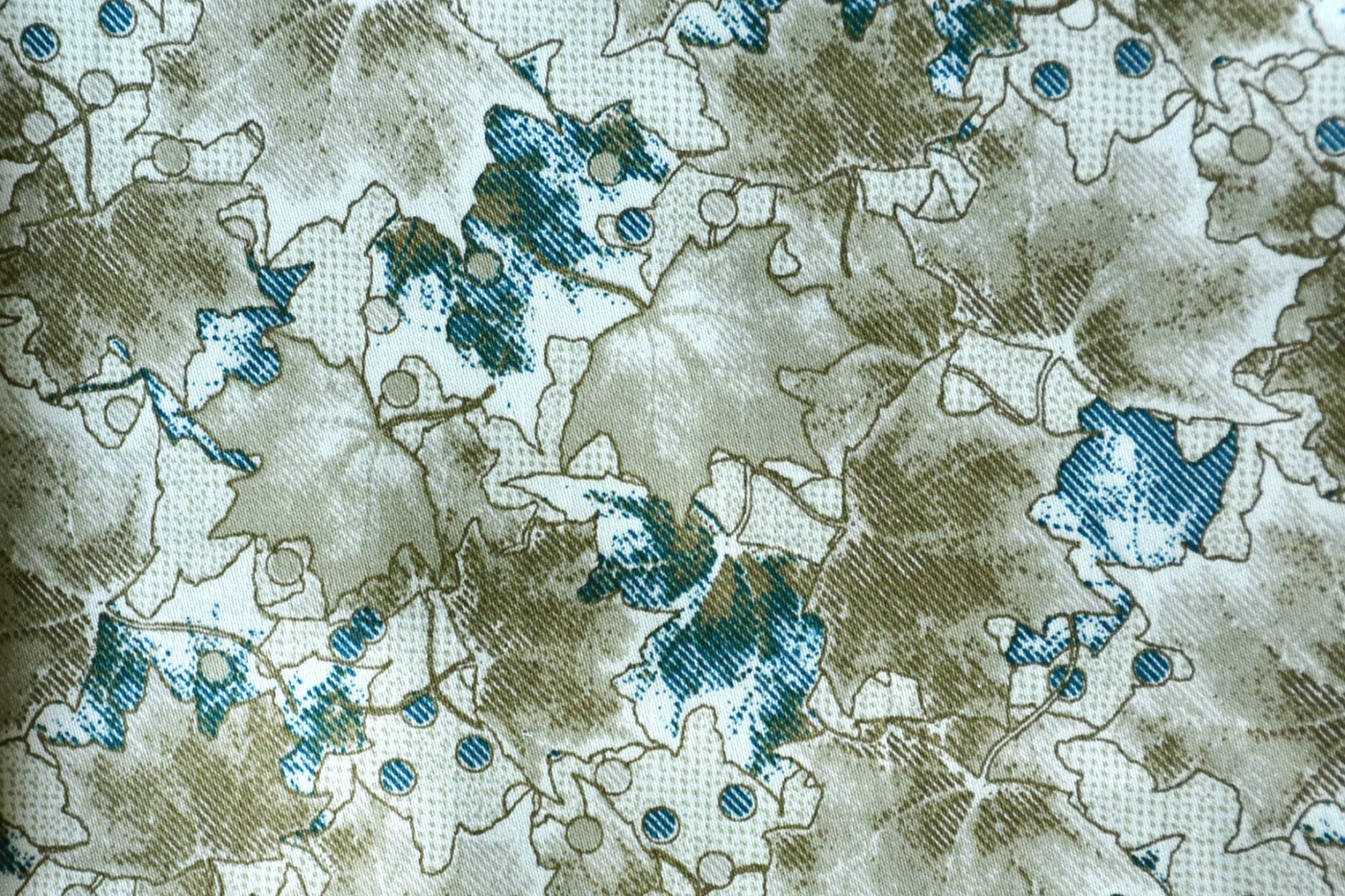 RD Shirting 28119-65 OLIVISH FANCY fabric swatch