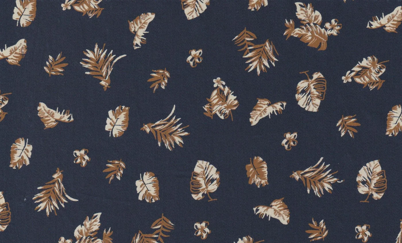 RD Shirting 28934-65 BLUE W/LEAVES fabric swatch