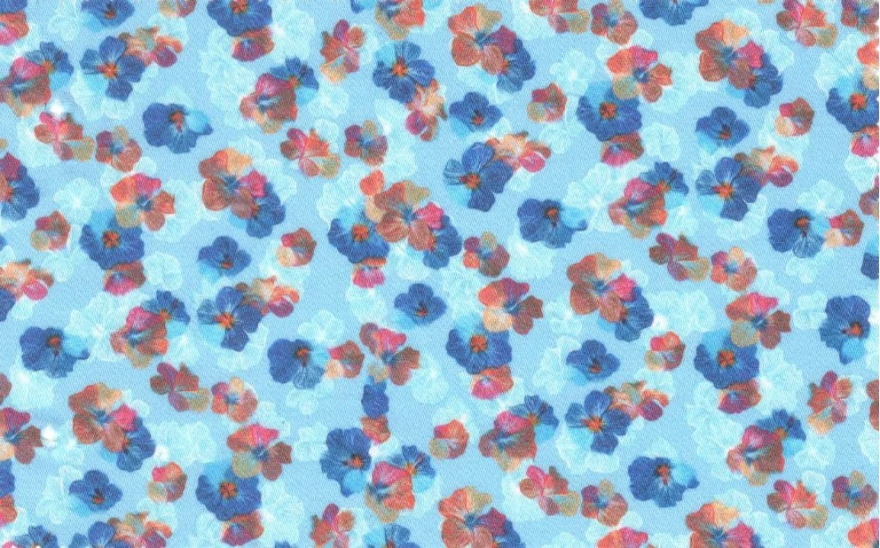 RD Shirting 29612-78 Lt. Blue Flowers fabric swatch
