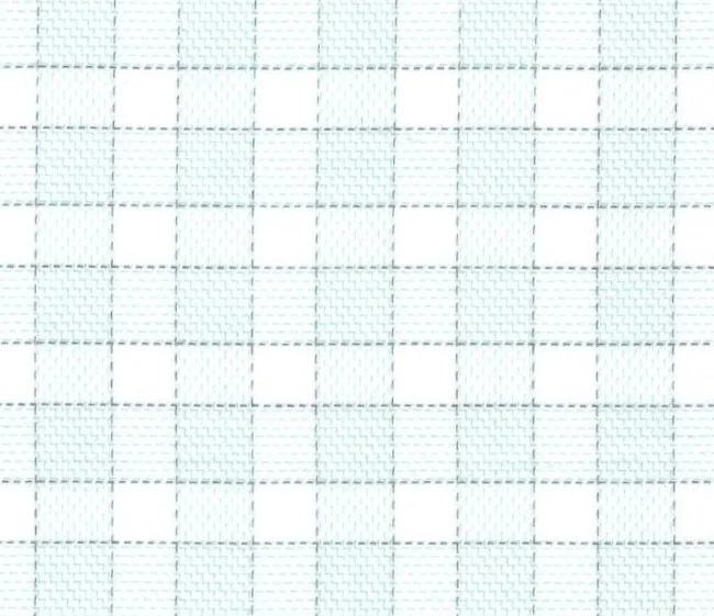 RD Shirting 30127-75 White w/Green Windowpane fabric swatch